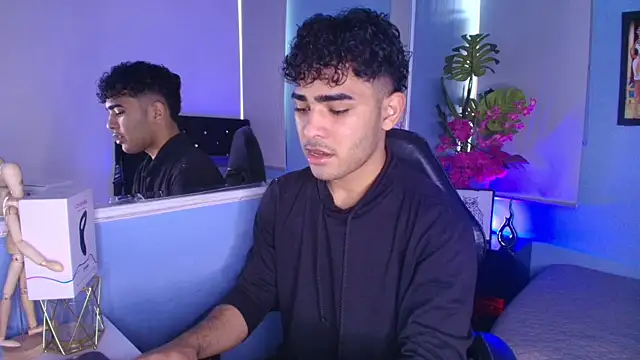 LucasCarterr  online show from 09.15.25