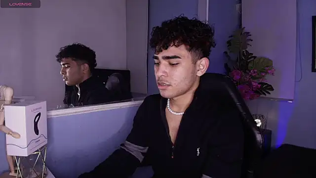 LucasCarterr  online show from 09.24.25