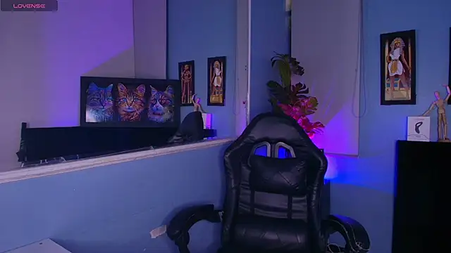 LucasCarterr  online show from 11.04.25