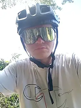 JuanMaty online show from 11.17.25