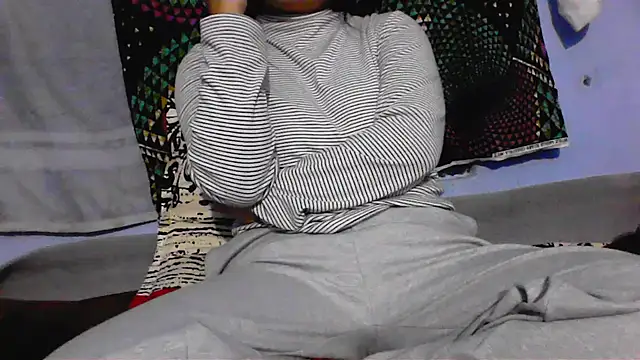 LAYLA 600 online show from 11.21.25