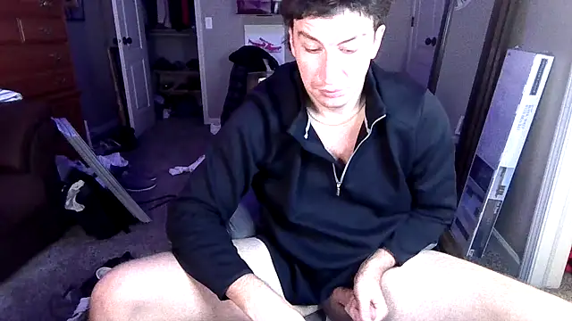 Snapshot of MidwestStroke chatting on 10.21.25 MidwestStroke online show from 10.21.25