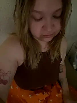 Snapshot of IMHORNYWET chatting on 10.12.25 IMHORNYWET online show from 10.12.25