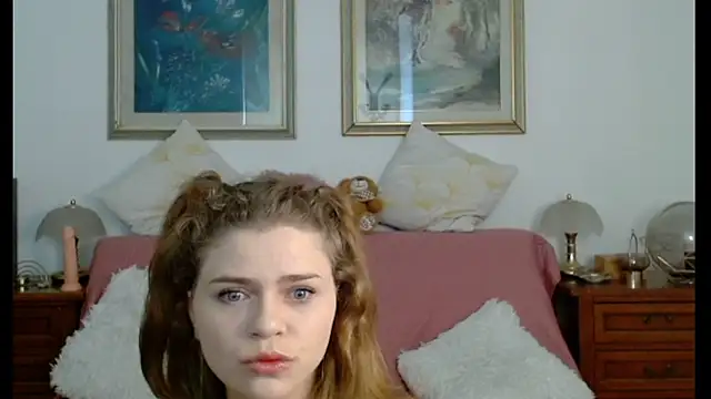 Snapshot of HaleyReedme chatting on 03.14.25 HaleyReedme online show from 03.14.25