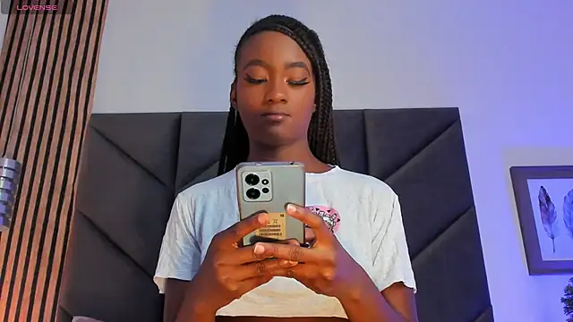 Kendallross28 online show from 09.16.25