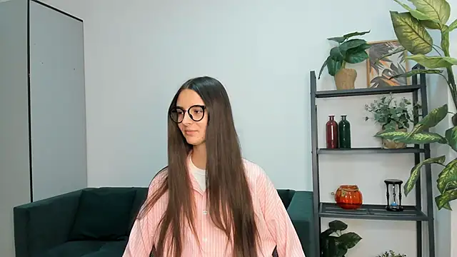 SunnCoote online show from 03.13.25