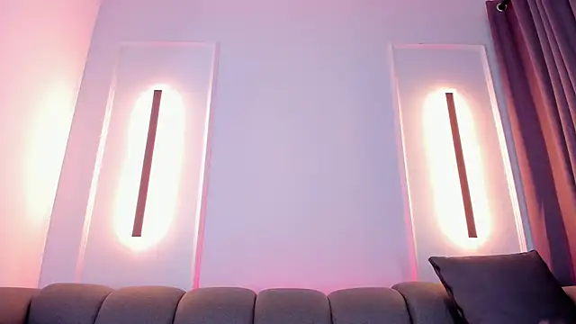 karol white  online show from 03.22.25