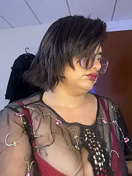 Snapshot of Mistress_Niky_ chatting on 06.13.26 Mistress Niky online show from 06.13.26