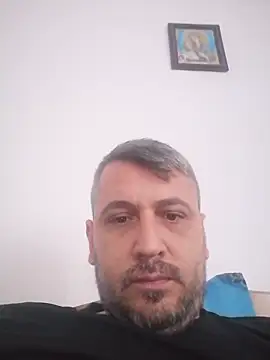 yourflowerpink online show from 10.15.25