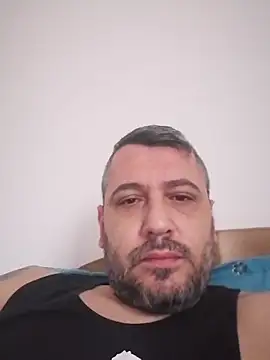 yourflowerpink online show from 12.04.25