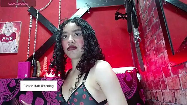 Snapshot of Tracy_KS chatting on 09.11.25 Tracy KS online show from 09.11.25