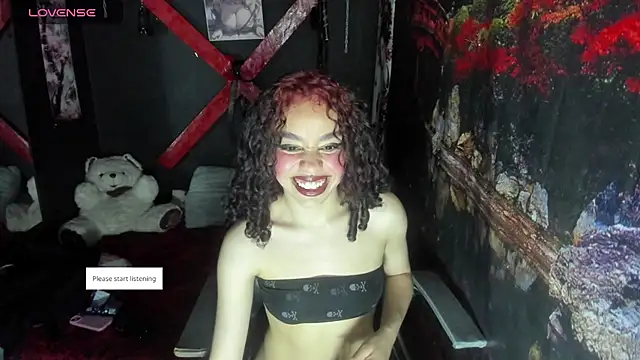 Snapshot of Tracy_KS chatting on 09.17.25 Tracy KS online show from 09.17.25