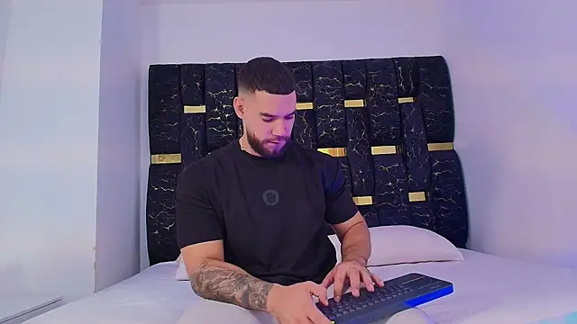 chris blake   online show from 11.26.25