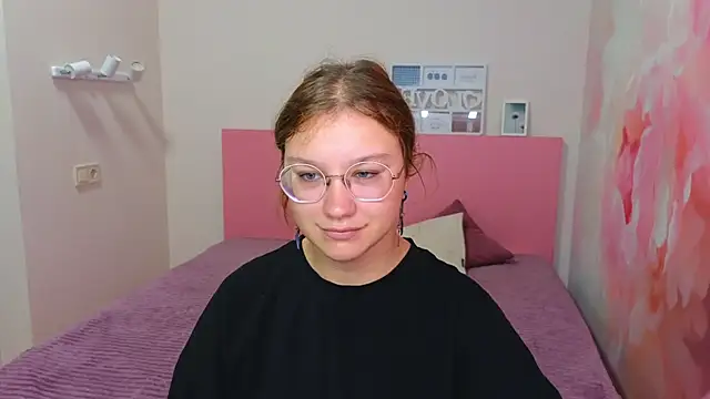 AngelinaLow online show from 09.09.25