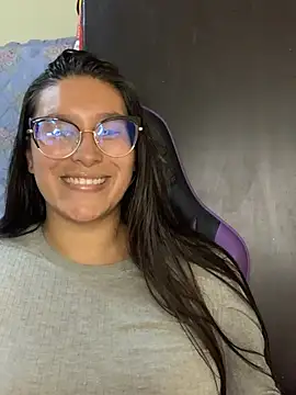 Snapshot of cloe_starr chatting on 03.20.25 cloe starr online show from 03.20.25