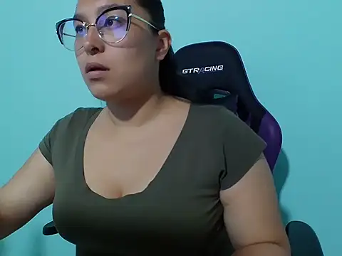 Snapshot of cloe_starr chatting on 09.18.25 cloe starr online show from 09.18.25