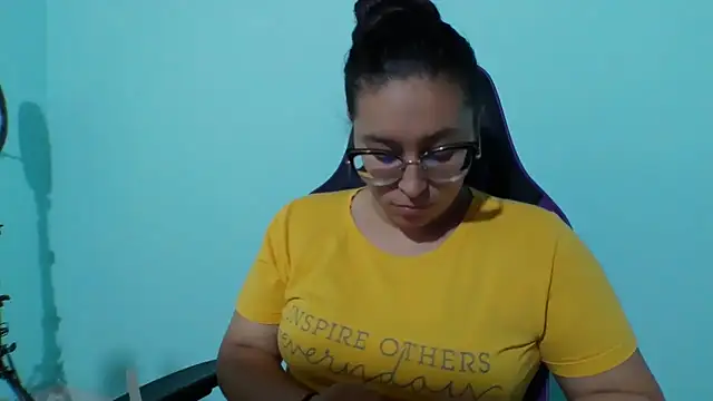 Snapshot of cloe_starr chatting on 09.27.25 cloe starr online show from 09.27.25