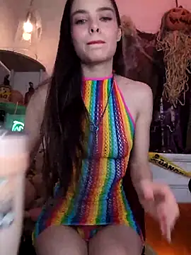 Orianela online show from 10.24.25