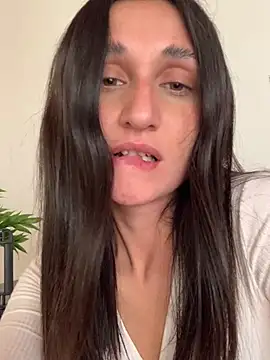luci brecman online show from 07.14.26