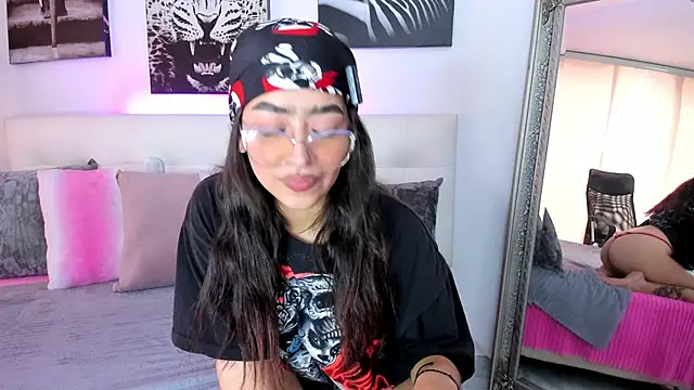 sophie-carter online show from 02.17.26