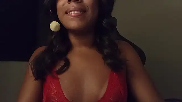Snapshot of cammydebora chatting on 09.20.25 cammydebora online show from 09.20.25