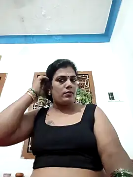 Snapshot of kissmetha chatting on 03.17.25 kissmetha online show from 03.17.25