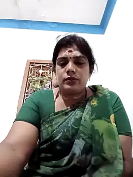 Snapshot of kissmetha chatting on 03.20.25 kissmetha online show from 03.20.25