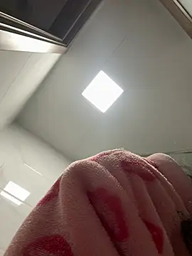 aa520uv online show from 02.24.26