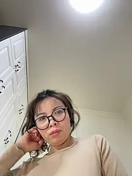 aa520uv online show from 04.08.26