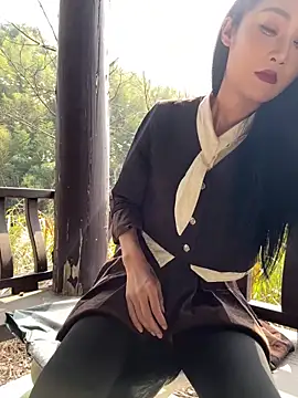 linger-23 online show from 03.15.26