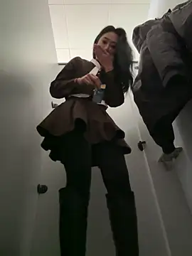 linger-23 online show from 03.18.26