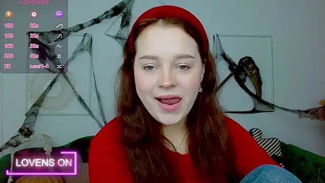 Cute kitty- online show from 10.29.25