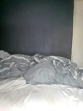 Snapshot of HerPleasure2025 chatting on 02.05.26 HerPleasure2025 online show from 02.05.26