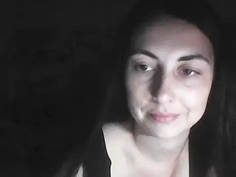 Snapshot of DaryaMens chatting on 03.18.25 DaryaMens online show from 03.18.25