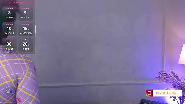 Kendallbleer online show from 09.25.25