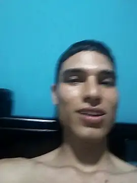 Snapshot of Saul_yei chatting on 03.15.25 Saul yei online show from 03.15.25