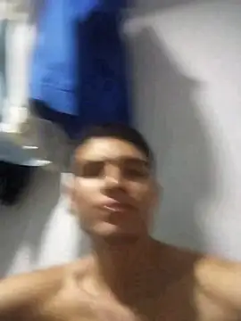 Snapshot of Saul_yei chatting on 03.17.25 Saul yei online show from 03.17.25