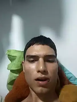 Snapshot of Saul_yei chatting on 03.17.25 Saul yei online show from 03.17.25