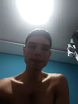 Snapshot of Saul_yei chatting on 03.18.25 Saul yei online show from 03.18.25