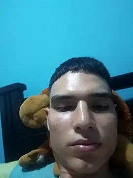 Snapshot of Saul_yei chatting on 03.22.25 Saul yei online show from 03.22.25