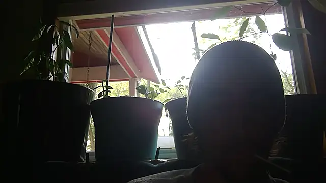 Snapshot of jonnygoodtimes chatting on 10.18.25 jonnygoodtimes online show from 10.18.25