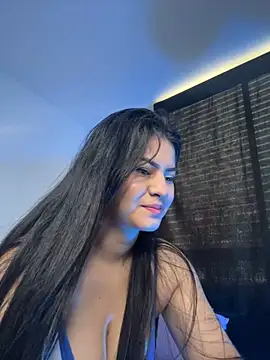 Saanvi21 online show from 03.14.25