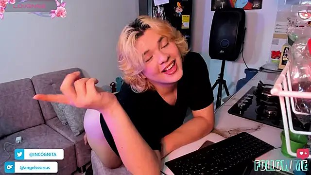 adam angelssss online show from 12.03.25