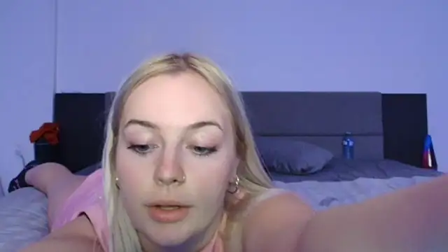 margot robbie7 online show from 09.10.25