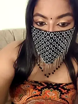 Tamil hot whiskey girl online show from 04.11.26