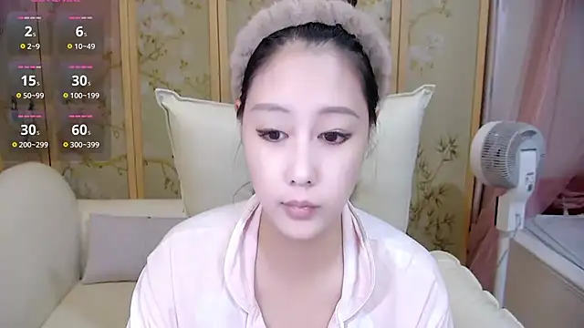 Xiaoxuan-baby online show from 10.13.25