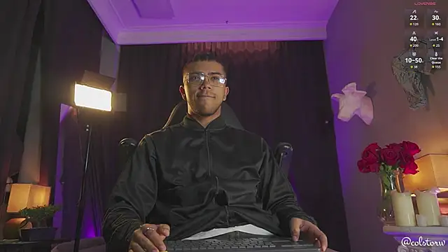 Snapshot of Colstorw_ chatting on 02.09.26 Colstorw online show from 02.09.26