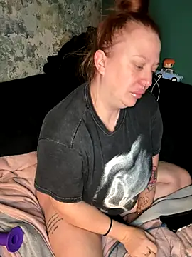 Snapshot of XxXMistyXxX chatting on 11.01.25 XxXMistyXxX online show from 11.01.25