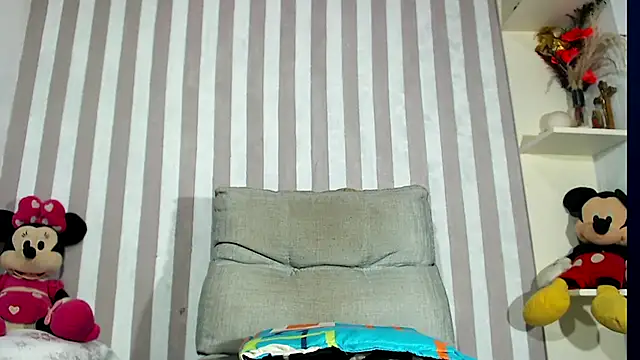 Snapshot of DavidLondo chatting on 04.15.26 DavidLondo online show from 04.15.26