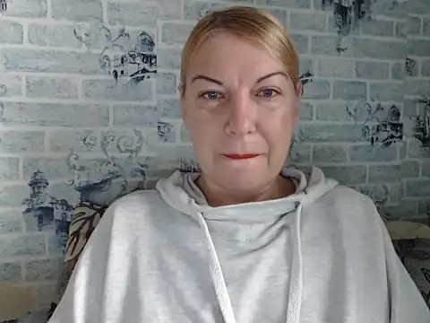 Lillia Ray online show from 10.06.25